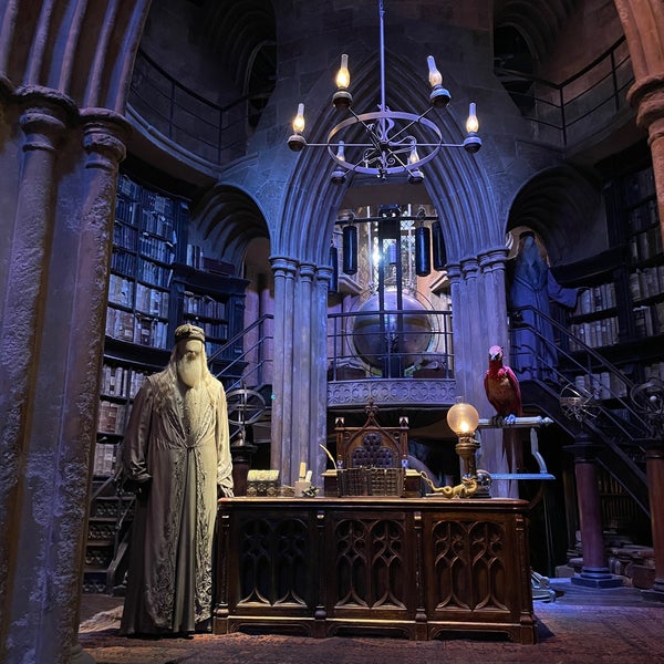 Снимок сделан в Warner Bros. Studio Tour London - The Making of Harry Potter пользователем مجيد 6/25/2023