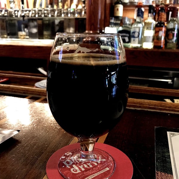 Black Rose Pub American Restaurant in Hendersonville