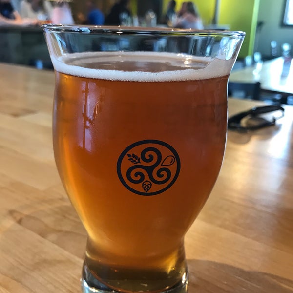 Photo taken at Triskelion Brewing Company by Tom R. on 9/22/2018
