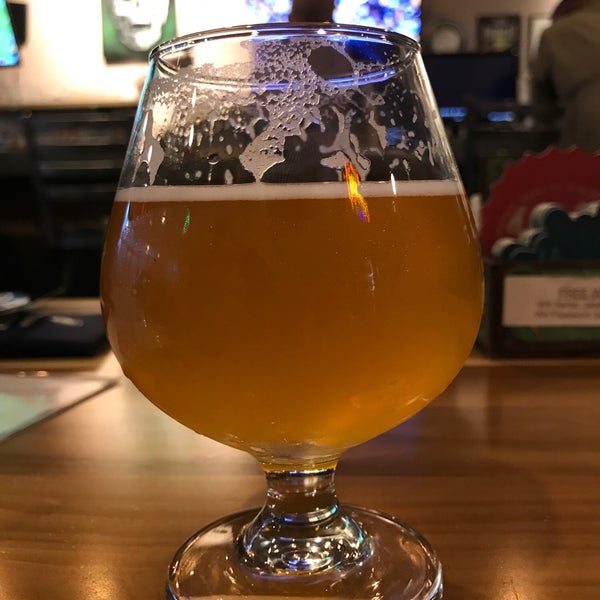 Photo taken at Craft Centric Taproom &amp; Bottle Shop by Tom R. on 12/16/2018