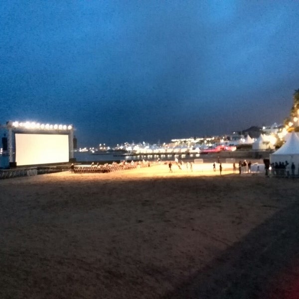 Photos At Cinema De La Plage Now Closed Le Vieux Port