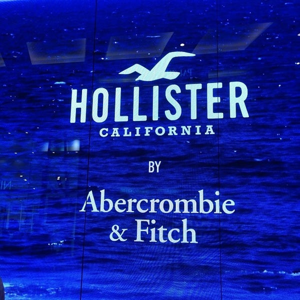 Hollister Co. Clothing Store in Dubai