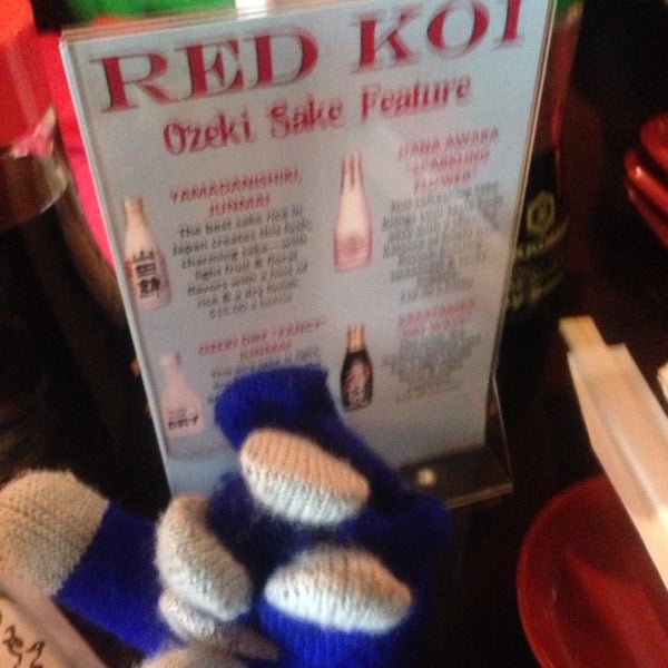 1/25/2014 tarihinde Jadieva N.ziyaretçi tarafından Red Koi Japanese Cuisine'de çekilen fotoğraf