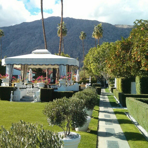 Photo taken at Viceroy Palm Springs by Kiat 明. on 12/15/2012