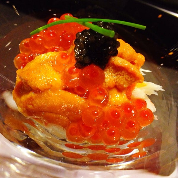 Foto diambil di Sushi Kuu oleh Kazuhiro C. pada 9/26/2013