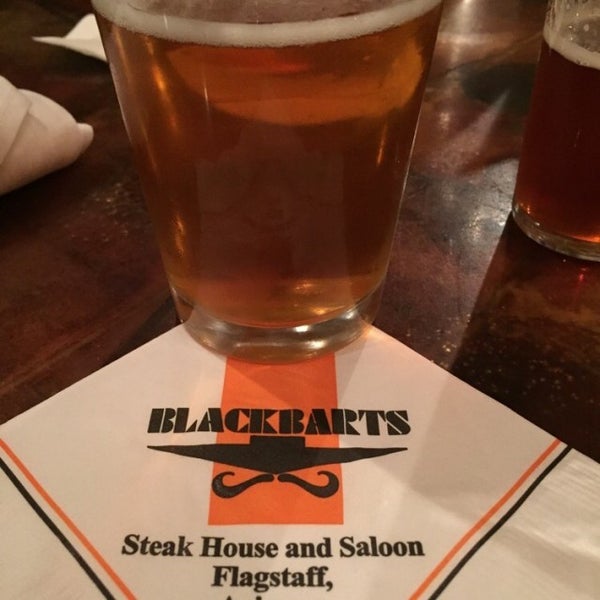Foto tomada en Black Bart&#39;s Steakhouse  por Ken W. el 9/22/2014