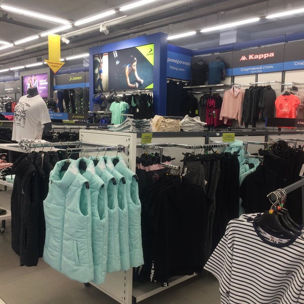 Спортмастер жуковский работа. Маршала Катукова 18 Спортмастер. Спортмастер Жуковский. Спортмастер Строгино. Спортмастер на Катукова в Москве.