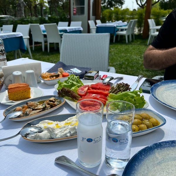 5/21/2023 tarihinde Çetin Ç.ziyaretçi tarafından Foça Fish Gourmet'de çekilen fotoğraf