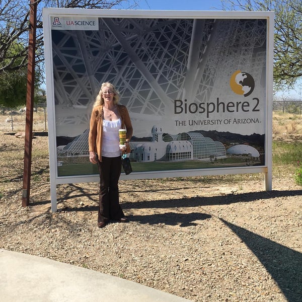 Das Foto wurde bei Biosphere 2 von J Lee F. am 3/12/2016 aufgenommen