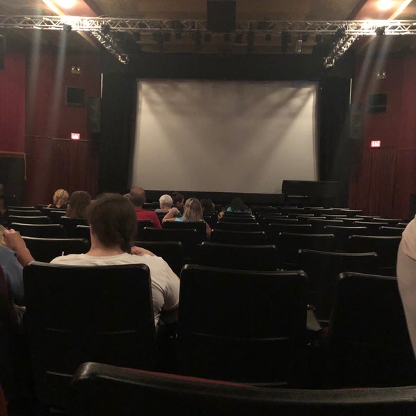 Кинотеатр остров