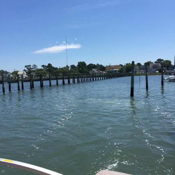 Photo taken at Daisey&#39;s Island Cruises/ Scenic Boat Tour by Karen T. on 7/8/2017