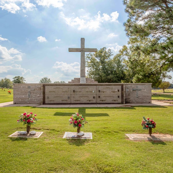 Photos At Highland Memorial Gardens Bessemer Al