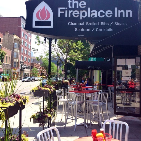 6/7/2014 tarihinde Emily B.ziyaretçi tarafından The Fireplace Inn'de çekilen fotoğraf