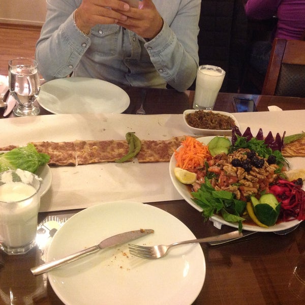 Neyzen Konya Mutfağı Türk Restoranı