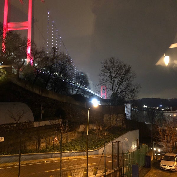 รูปภาพถ่ายที่ Harbi Adana Ocakbaşı โดย SERDAR เมื่อ 3/8/2018