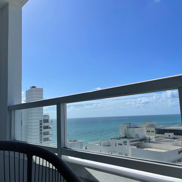 Photo prise au Fontainebleau Miami Beach par Waleed le9/4/2023