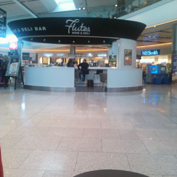 Flutes Champagne Bar in Dublin