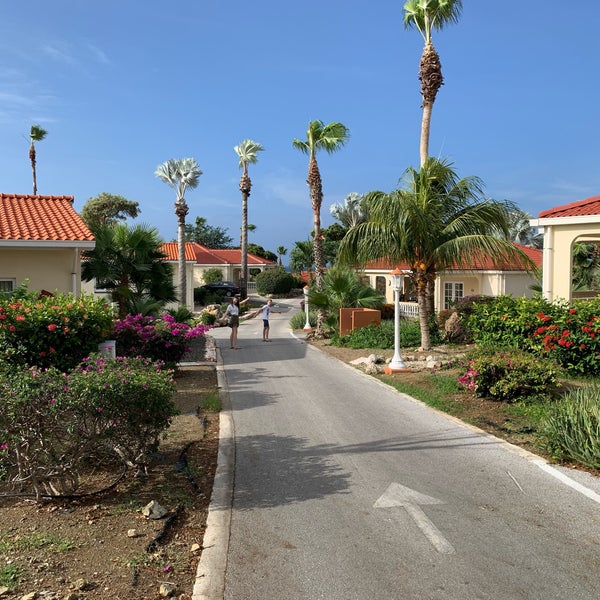 รูปภาพถ่ายที่ Livingstone Villas &amp; Resort Hotel Curacao โดย Richard เมื่อ 12/25/2019