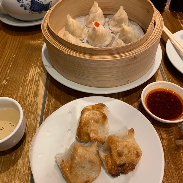 รูปภาพถ่ายที่ Beijing Dumpling โดย Jackie T. เมื่อ 12/16/2018