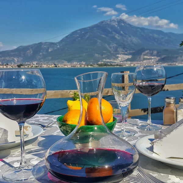 9/24/2018 tarihinde Erdogan M.ziyaretçi tarafından Ada Restaurant'de çekilen fotoğraf
