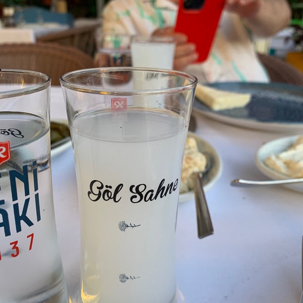 Photo taken at Göl Balık Restaurant by Timur T. on 7/9/2023