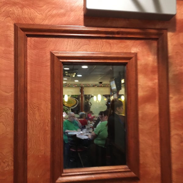 12/8/2016 tarihinde Tom B.ziyaretçi tarafından New Monmouth Diner'de çekilen fotoğraf