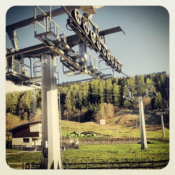La Val di Sole si preparara per accogliere i grandi eventi internazionali dell'estate! Funivie Folgarida Marilleva nella #SkiareaCampiglio in Trentino.
