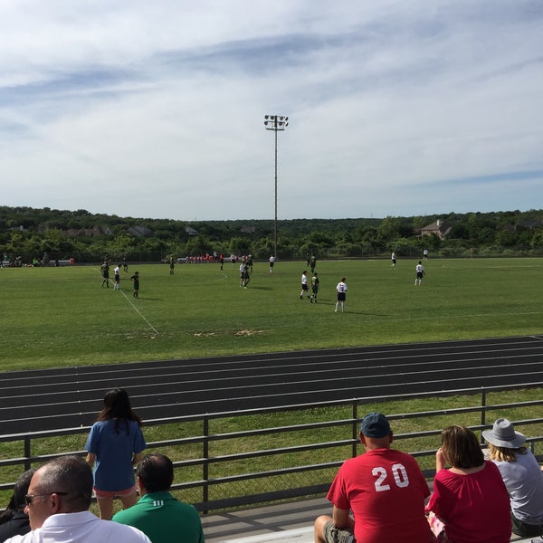 Fotos en Canyon Vista Middle School 203 visitantes