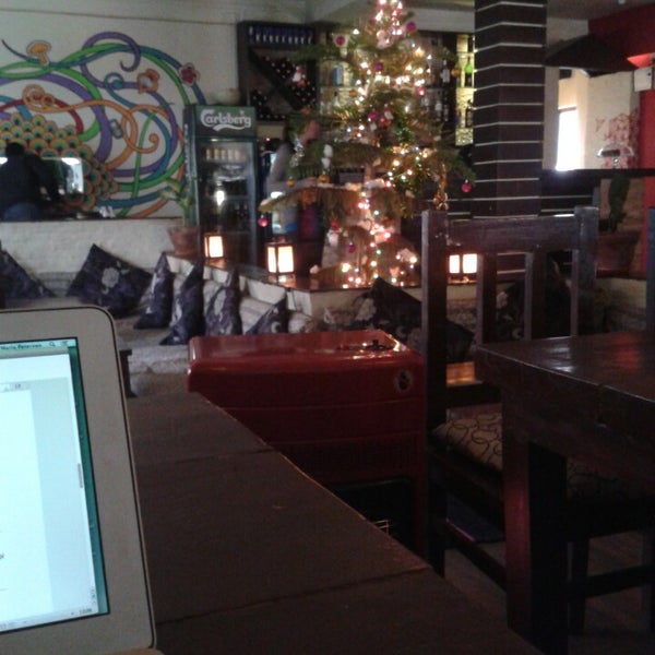 12/21/2013 tarihinde Maria B.ziyaretçi tarafından Places Restaurant &amp; Bar'de çekilen fotoğraf
