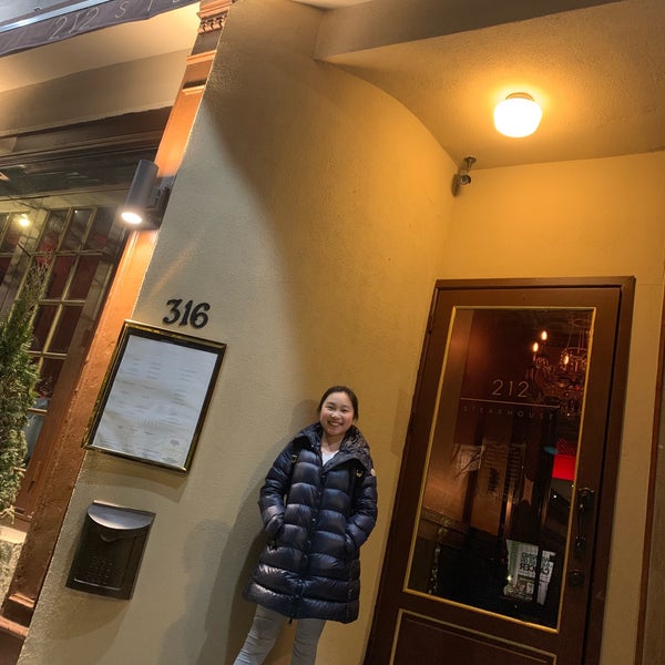 3/25/2019にIvy L.が212 Steakhouseで撮った写真