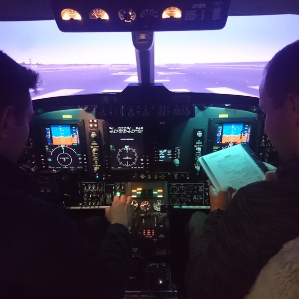 11/8/2019にEaglewingsがConcord Regional Airport (JQF)で撮った写真