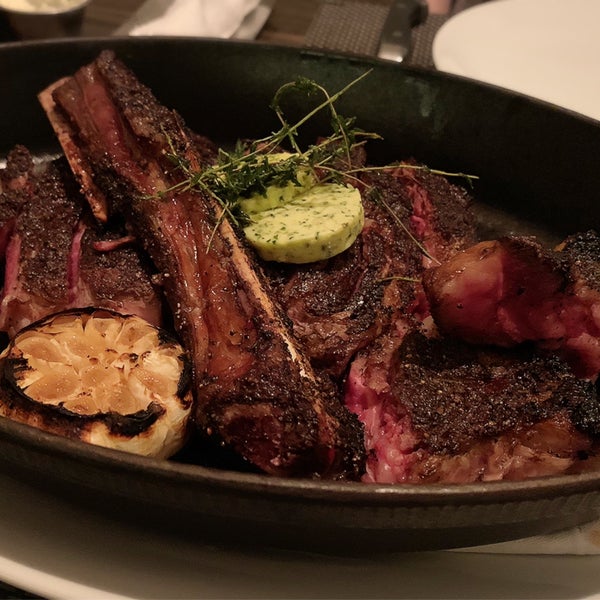 BLT Steak Tokyo Steakhouse in 港区