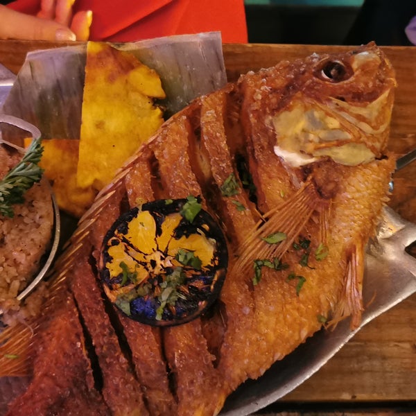The platter is great but the full fish is increadible!