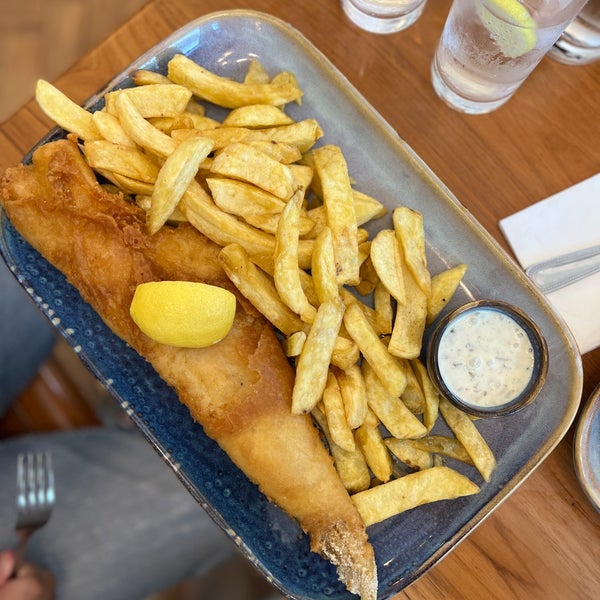 Bankers Restaurant Fish and Chips Shop in Brunswick and Adelaide