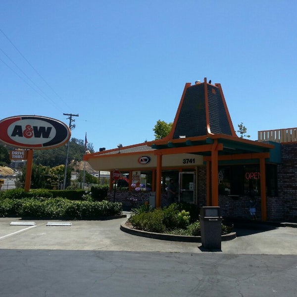 Photo taken at A&amp;W Restaurant by Amber on 7/14/2013