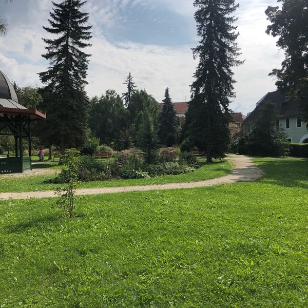 รูปภาพถ่ายที่ Hotel Růže โดย Soren เมื่อ 8/30/2019