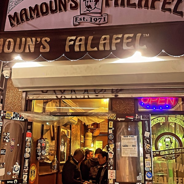 4/17/2022 tarihinde أْ .ziyaretçi tarafından Mamoun&#39;s Falafel'de çekilen fotoğraf