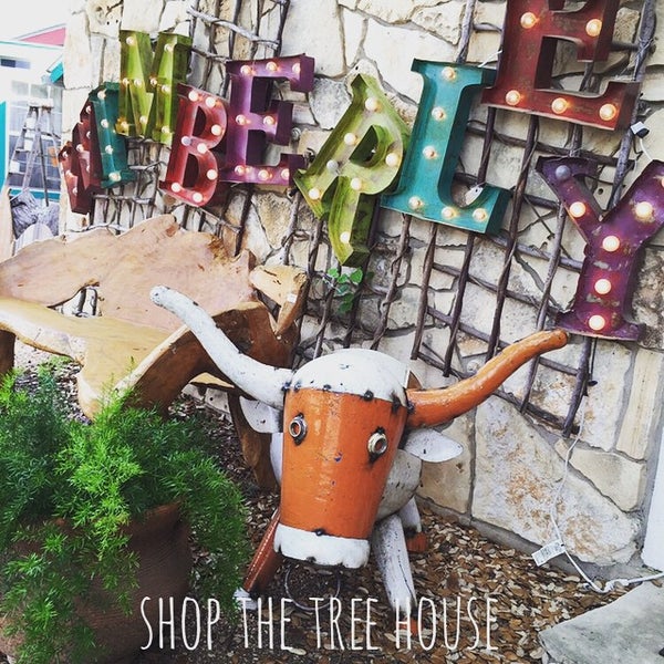 5/16/2015にShop T.がShop The Tree Houseで撮った写真