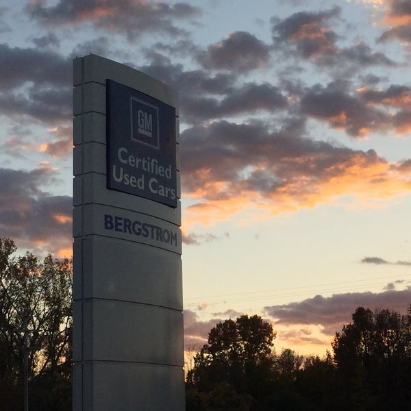 Bergstrom Buick GMC of Appleton 900 S Nicolet Rd