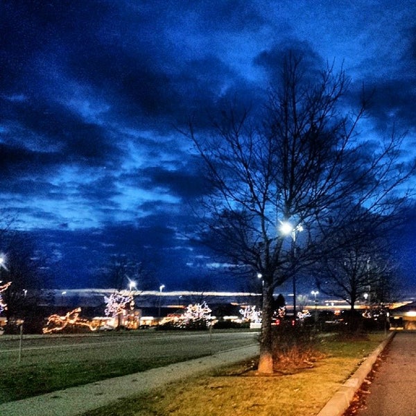 The Essex Outlets Centre commercial à Essex Junction