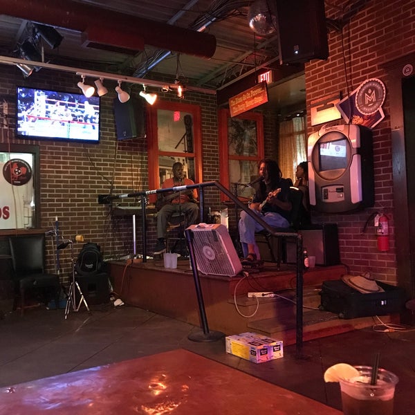 6/30/2018 tarihinde Kelly W.ziyaretçi tarafından Jerry Lee Lewis Cafe &amp; Honky Tonk'de çekilen fotoğraf