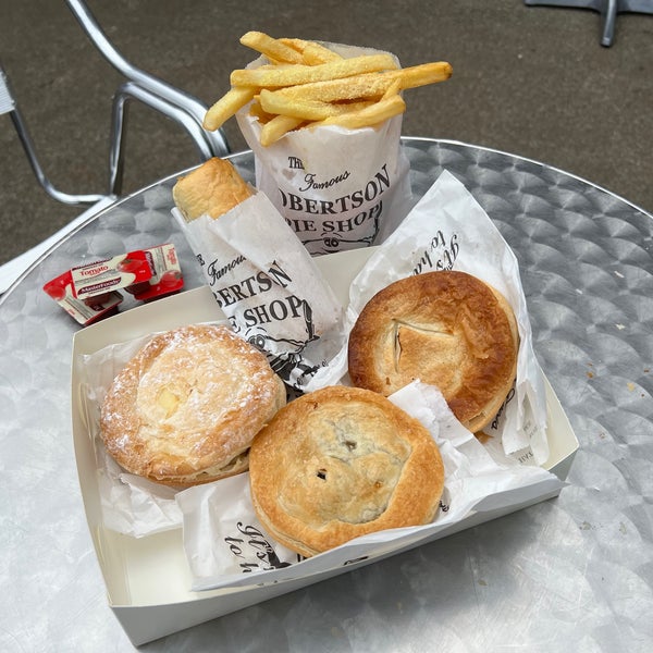 Robertson Pie Shop 15 tips from 477 visitors