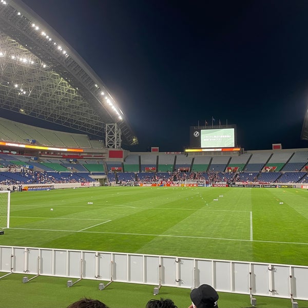 Photos At 埼玉スタジアム02 ホーム自由席 南ゴール裏 2 Tips