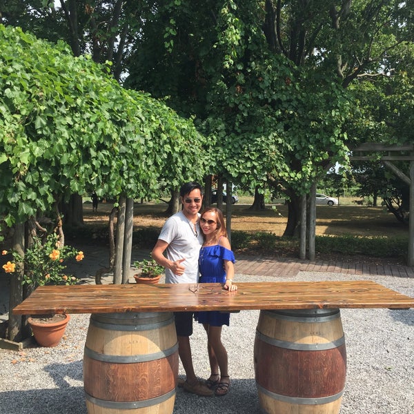 Photo taken at The Lenz Winery by Shirl H. on 8/30/2015