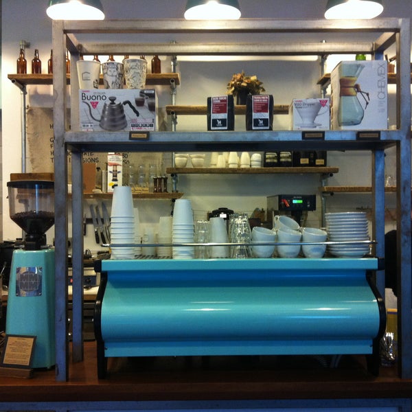 Foto tirada no(a) The Counter Cafe &amp; Roastery por Mara L. em 9/1/2014