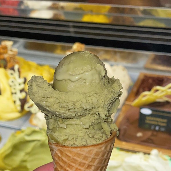 Photo taken at Giovanni L. - Gelato De Luxe by B• on 10/1/2021
