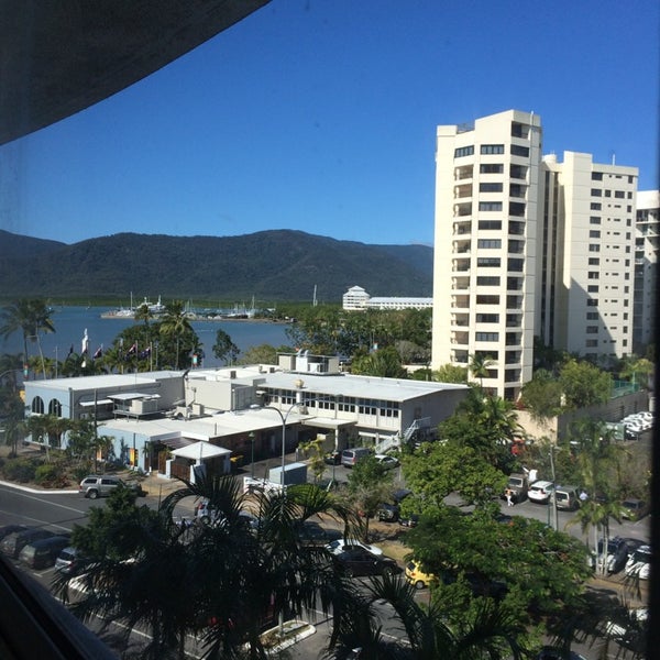 Photo taken at DoubleTree by Hilton Hotel Cairns by Jundier B. on 7/17/2014