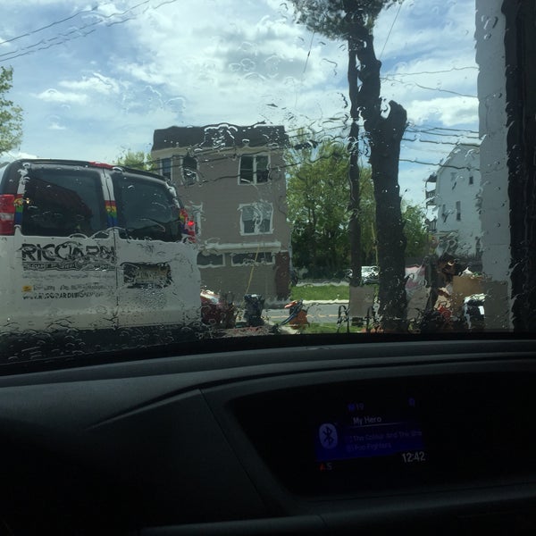 Mr. Bubbles Hand Car Wash Car Wash and Detail