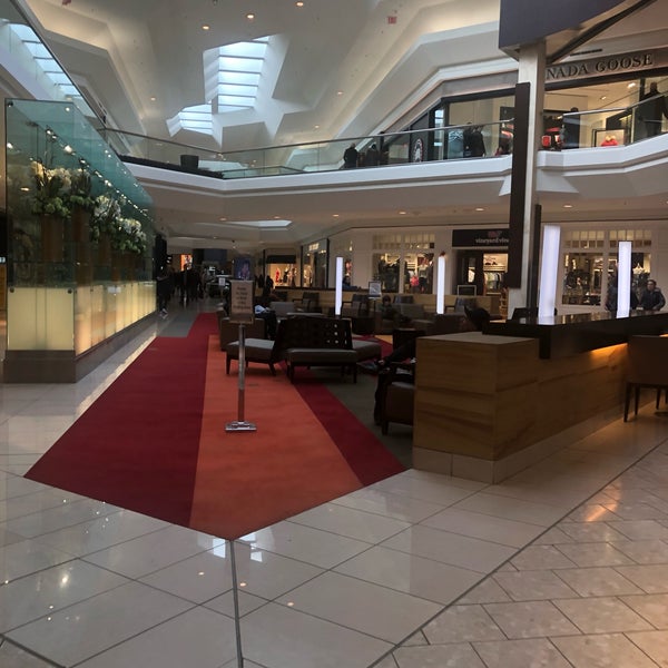 Photo taken at The Mall at Short Hills by Megan C. on 2/17/2019