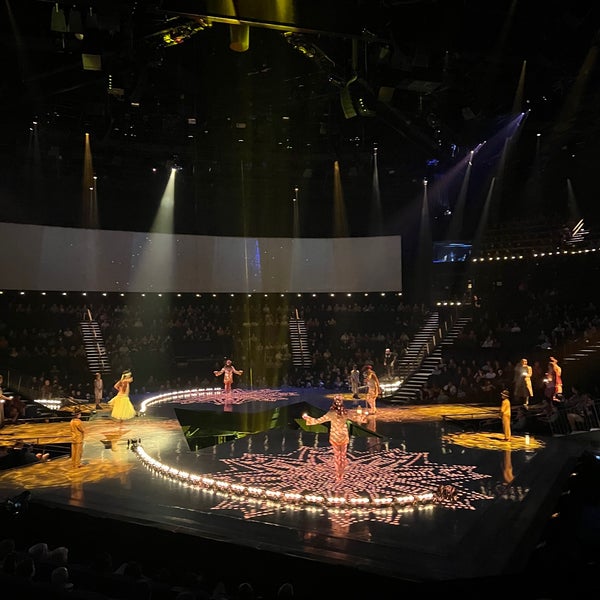 รูปภาพถ่ายที่ The Beatles LOVE (Cirque du Soleil) โดย Mohammed เมื่อ 7/15/2022